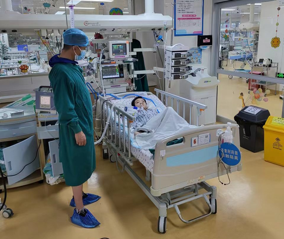 龙州县跨省救护车出租公司